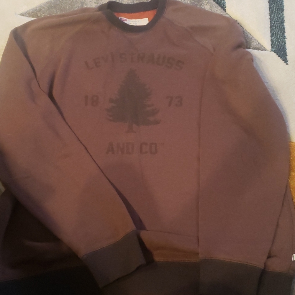 Levi's sweat shirt